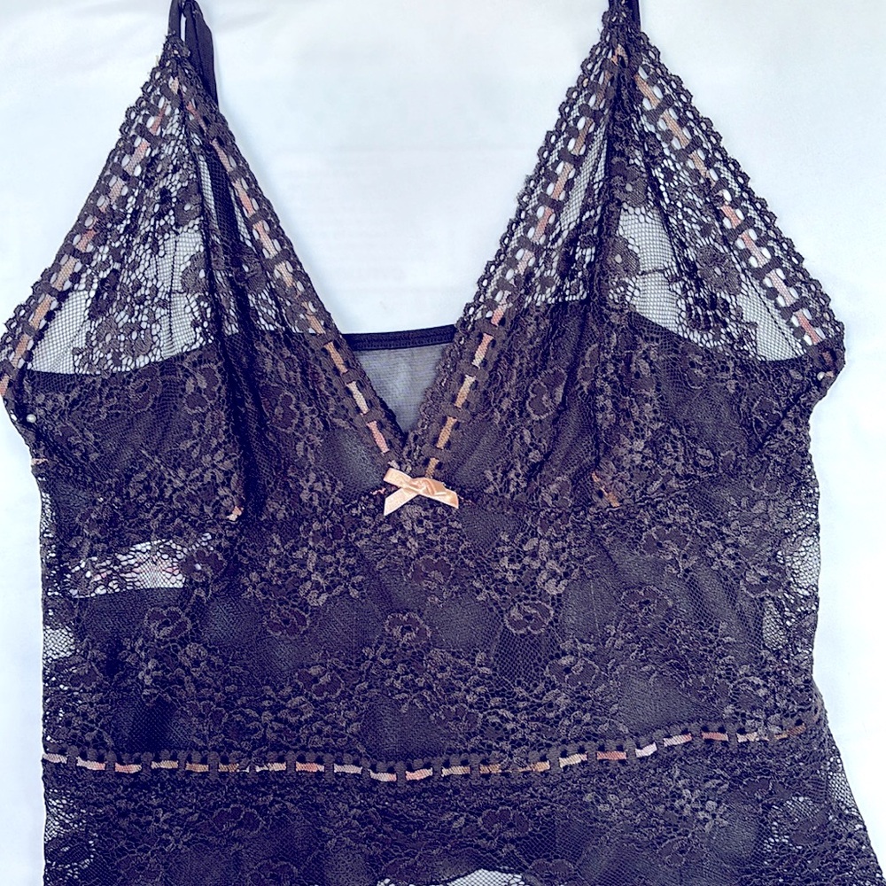 VINTAGE OSCAR DE LA RENTA BLACK  LACE TOP - SIZE LARGE. - Picture 3 of 12
